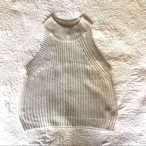 Turtleneck sweater vest